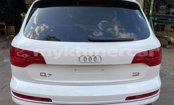 Buy Used Audi Q7 White Car in Banlung in Ratanakiri Province Buy Used Audi Q7 White Car in Banlung in Ratanakiri Province