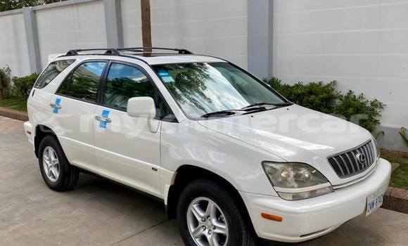 ទិញ បានប្រើ Lexus RX 300 White ឡាន} ក្នុង Phnom Penh ក្នុង Phnom Penh ទិញ បានប្រើ Lexus RX 300 White ឡាន} ក្នុង Phnom Penh ក្នុង Phnom Penh