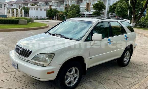 ទិញ បានប្រើ Lexus RX 300 White ឡាន} ក្នុង Phnom Penh ក្នុង Phnom Penh ទិញ បានប្រើ Lexus RX 300 White ឡាន} ក្នុង Phnom Penh ក្នុង Phnom Penh