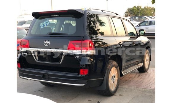 Buy Import Toyota Land Cruiser Black Car in Import - Dubai in Kampot Province Buy Import Toyota Land Cruiser Black Car in Import - Dubai in Kampot Province