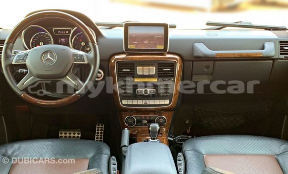 Acheter Import Voiture Mercedes-Benz 190 (W201) Blanc à Import - Dubai, Kampot Province Acheter Import Voiture Mercedes-Benz 190 (W201) Blanc à Import - Dubai, Kampot Province