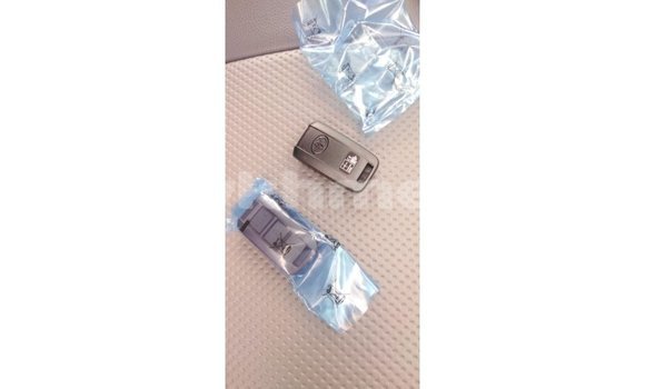 ទិញ នាំចូល Toyota Land Cruiser White ឡាន} ក្នុង Import - Dubai ក្នុង Kampot Province ទិញ នាំចូល Toyota Land Cruiser White ឡាន} ក្នុង Import - Dubai ក្នុង Kampot Province