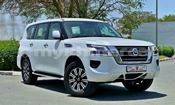 Buy Import Nissan Patrol White Car in Import - Dubai in Kampot Province