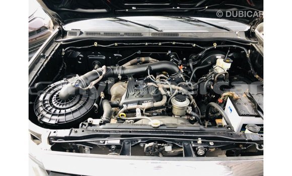 Acheter Import Voiture Toyota Fortuner Noir à Import - Dubai, Kampot Province Acheter Import Voiture Toyota Fortuner Noir à Import - Dubai, Kampot Province