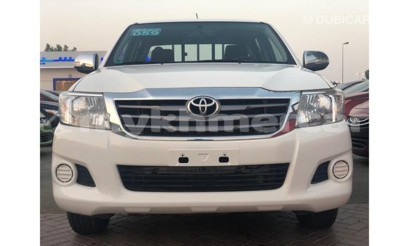 ទិញ នាំចូល Toyota Hilux White ឡាន} ក្នុង Import - Dubai ក្នុង Kampot Province ទិញ នាំចូល Toyota Hilux White ឡាន} ក្នុង Import - Dubai ក្នុង Kampot Province