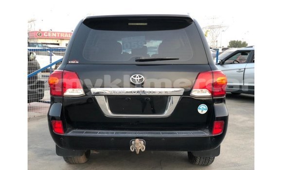 ទិញ នាំចូល Toyota Land Cruiser Black ឡាន} ក្នុង Import - Dubai ក្នុង Kampot Province ទិញ នាំចូល Toyota Land Cruiser Black ឡាន} ក្នុង Import - Dubai ក្នុង Kampot Province