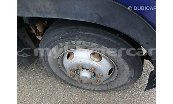 Buy Import Nissan Evalia Blue Truck in Import - Dubai in Kampot Province Buy Import Nissan Evalia Blue Truck in Import - Dubai in Kampot Province