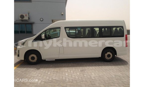Buy Import Toyota Hiace White Car in Import - Dubai in Kampot Province Buy Import Toyota Hiace White Car in Import - Dubai in Kampot Province