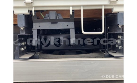 Buy Import Isuzu Rodeo White Car in Import - Dubai in Kampot Province Buy Import Isuzu Rodeo White Car in Import - Dubai in Kampot Province