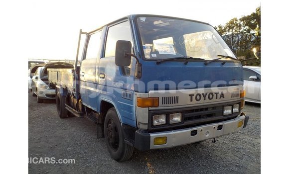 Buy Import Toyota Dyna Blue Truck in Import - Dubai in Kampot Province Buy Import Toyota Dyna Blue Truck in Import - Dubai in Kampot Province