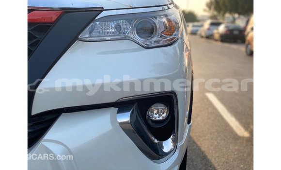 ទិញ នាំចូល Toyota Fortuner White ឡាន} ក្នុង Import - Dubai ក្នុង Kampot Province ទិញ នាំចូល Toyota Fortuner White ឡាន} ក្នុង Import - Dubai ក្នុង Kampot Province