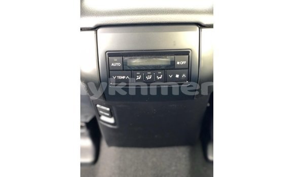 Buy Import Toyota Prado Blue Car in Import - Dubai in Kampot Province Buy Import Toyota Prado Blue Car in Import - Dubai in Kampot Province