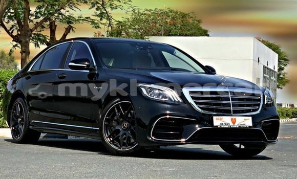 Buy Import Mercedes-Benz 190 (W201) Black Car in Import - Dubai in Kampot Province