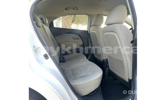 ទិញ នាំចូល Kia Rio White ឡាន} ក្នុង Import - Dubai ក្នុង Kampot Province ទិញ នាំចូល Kia Rio White ឡាន} ក្នុង Import - Dubai ក្នុង Kampot Province