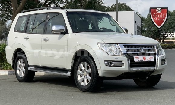 Buy Import Mitsubishi Pajero White Car in Import - Dubai in Kampot Province