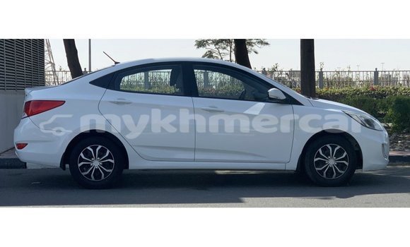 ទិញ នាំចូល Hyundai Accent White ឡាន} ក្នុង Import - Dubai ក្នុង Kampot Province ទិញ នាំចូល Hyundai Accent White ឡាន} ក្នុង Import - Dubai ក្នុង Kampot Province