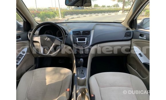 ទិញ នាំចូល Hyundai Accent White ឡាន} ក្នុង Import - Dubai ក្នុង Kampot Province ទិញ នាំចូល Hyundai Accent White ឡាន} ក្នុង Import - Dubai ក្នុង Kampot Province