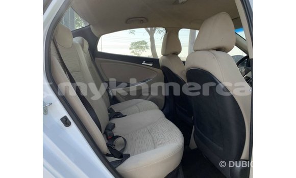 ទិញ នាំចូល Hyundai Accent White ឡាន} ក្នុង Import - Dubai ក្នុង Kampot Province ទិញ នាំចូល Hyundai Accent White ឡាន} ក្នុង Import - Dubai ក្នុង Kampot Province