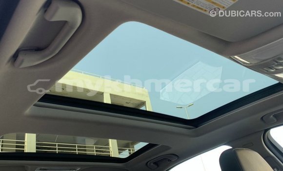 Acheter Import Voiture Mercedes-Benz 200 Bleu à Import - Dubai, Kampot Province Acheter Import Voiture Mercedes-Benz 200 Bleu à Import - Dubai, Kampot Province