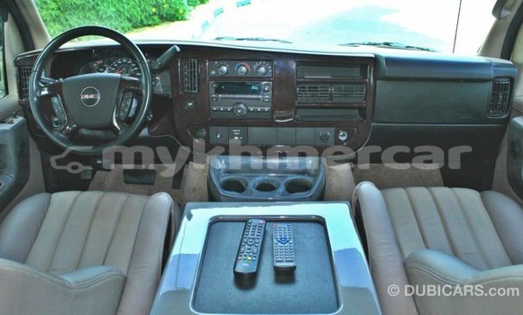 Acheter Import Voiture GMC Acadia Autre à Import - Dubai, Kampot Province Acheter Import Voiture GMC Acadia Autre à Import - Dubai, Kampot Province