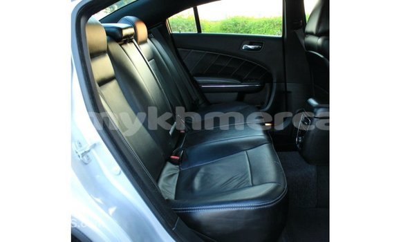 Acheter Import Voiture Dodge Charger Autre à Import - Dubai, Kampot Province Acheter Import Voiture Dodge Charger Autre à Import - Dubai, Kampot Province