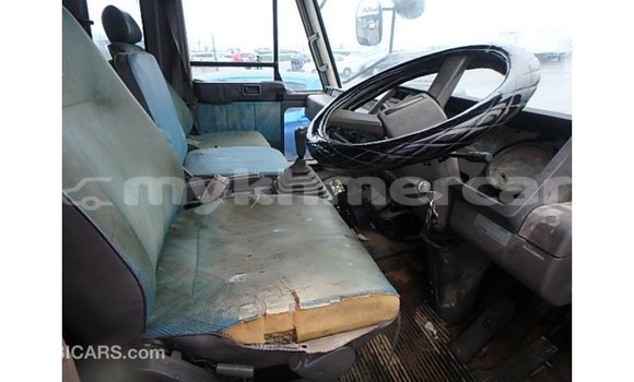 Buy Import Nissan Evalia Brown Truck in Import - Dubai in Kampot Province Buy Import Nissan Evalia Brown Truck in Import - Dubai in Kampot Province
