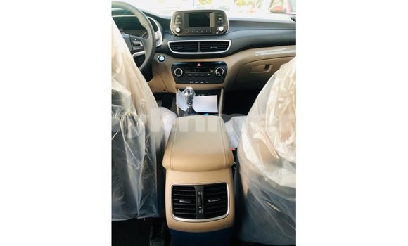 ទិញ នាំចូល Hyundai Tucson Other ឡាន} ក្នុង Import - Dubai ក្នុង Kampot Province ទិញ នាំចូល Hyundai Tucson Other ឡាន} ក្នុង Import - Dubai ក្នុង Kampot Province