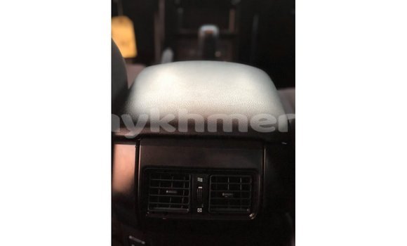 Buy Import Toyota Prado White Car in Import - Dubai in Kampot Province Buy Import Toyota Prado White Car in Import - Dubai in Kampot Province