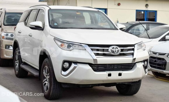 Buy Import Toyota Fortuner White Car in Import - Dubai in Kampot Province Buy Import Toyota Fortuner White Car in Import - Dubai in Kampot Province