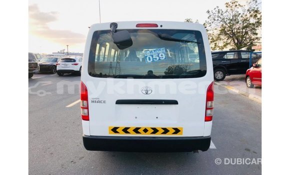 Buy Import Toyota Hiace White Car in Import - Dubai in Kampot Province Buy Import Toyota Hiace White Car in Import - Dubai in Kampot Province