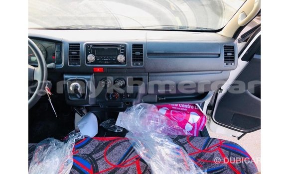 Buy Import Toyota Hiace White Car in Import - Dubai in Kampot Province Buy Import Toyota Hiace White Car in Import - Dubai in Kampot Province