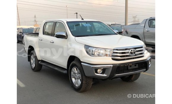 ទិញ នាំចូល Toyota Hilux White ឡាន} ក្នុង Import - Dubai ក្នុង Kampot Province ទិញ នាំចូល Toyota Hilux White ឡាន} ក្នុង Import - Dubai ក្នុង Kampot Province