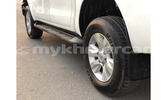 ទិញ នាំចូល Toyota Hilux White ឡាន} ក្នុង Import - Dubai ក្នុង Kampot Province ទិញ នាំចូល Toyota Hilux White ឡាន} ក្នុង Import - Dubai ក្នុង Kampot Province