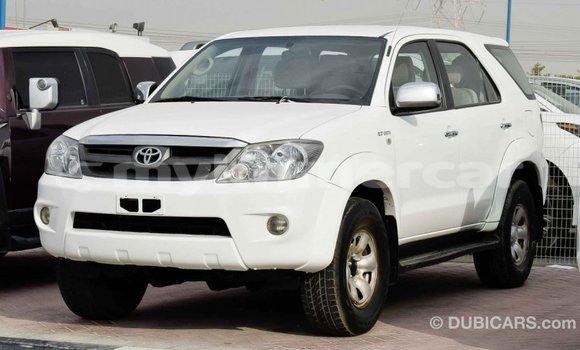 Buy Import Toyota Fortuner White Car in Import - Dubai in Kampot Province Buy Import Toyota Fortuner White Car in Import - Dubai in Kampot Province