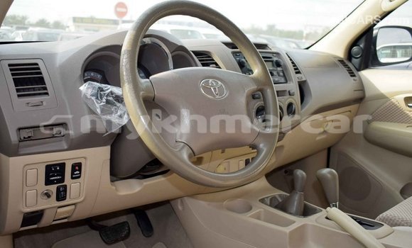 Buy Import Toyota Fortuner White Car in Import - Dubai in Kampot Province Buy Import Toyota Fortuner White Car in Import - Dubai in Kampot Province