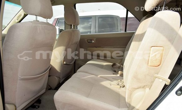 Buy Import Toyota Fortuner White Car in Import - Dubai in Kampot Province Buy Import Toyota Fortuner White Car in Import - Dubai in Kampot Province