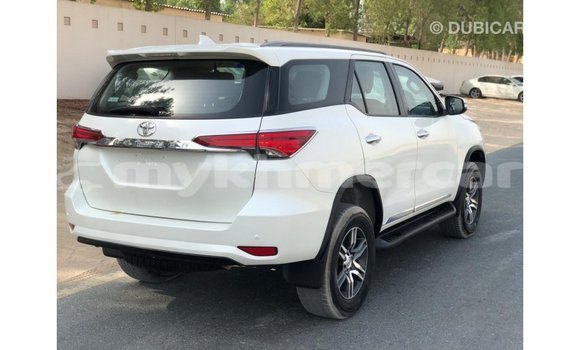 ទិញ នាំចូល Toyota Fortuner White ឡាន} ក្នុង Import - Dubai ក្នុង Kampot Province ទិញ នាំចូល Toyota Fortuner White ឡាន} ក្នុង Import - Dubai ក្នុង Kampot Province