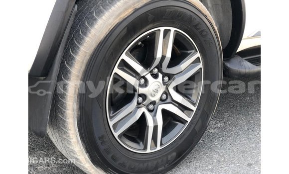 ទិញ នាំចូល Toyota Fortuner White ឡាន} ក្នុង Import - Dubai ក្នុង Kampot Province ទិញ នាំចូល Toyota Fortuner White ឡាន} ក្នុង Import - Dubai ក្នុង Kampot Province