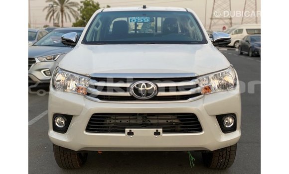 ទិញ នាំចូល Toyota Hilux White ឡាន} ក្នុង Import - Dubai ក្នុង Kampot Province ទិញ នាំចូល Toyota Hilux White ឡាន} ក្នុង Import - Dubai ក្នុង Kampot Province