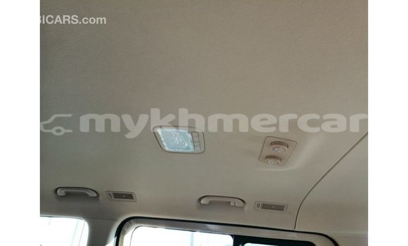 Acheter Import Voiture Hyundai Accent Blanc à Import - Dubai, Kampot Province Acheter Import Voiture Hyundai Accent Blanc à Import - Dubai, Kampot Province