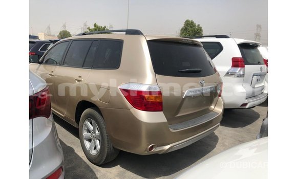 Buy Import Toyota Highlander Other Car in Import - Dubai in Kampot Province Buy Import Toyota Highlander Other Car in Import - Dubai in Kampot Province