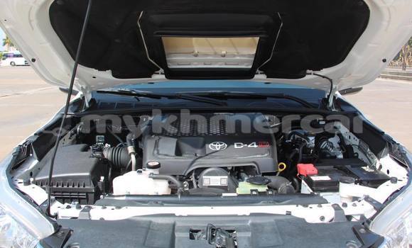 Acheter Occasion Voiture Toyota Hilux Blanc à Phnom Penh, Phnom Penh Acheter Occasion Voiture Toyota Hilux Blanc à Phnom Penh, Phnom Penh