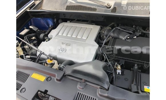 Acheter Import Voiture Toyota Highlander Bleu à Import - Dubai, Kampot Province Acheter Import Voiture Toyota Highlander Bleu à Import - Dubai, Kampot Province