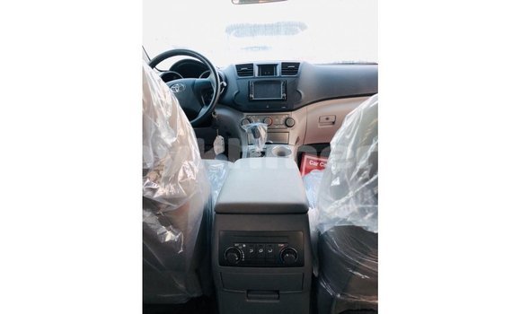 Buy Import Toyota Highlander Other Car in Import - Dubai in Kampot Province Buy Import Toyota Highlander Other Car in Import - Dubai in Kampot Province