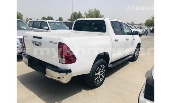 ទិញ នាំចូល Toyota Hilux White ឡាន} ក្នុង Import - Dubai ក្នុង Kampot Province ទិញ នាំចូល Toyota Hilux White ឡាន} ក្នុង Import - Dubai ក្នុង Kampot Province