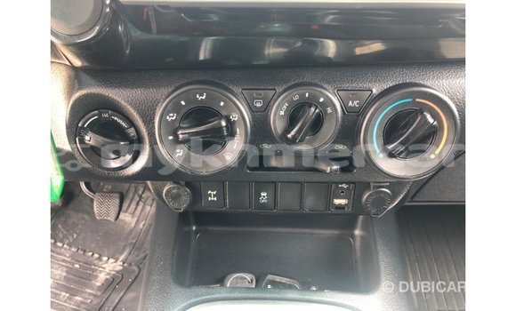 ទិញ នាំចូល Toyota Hilux White ឡាន} ក្នុង Import - Dubai ក្នុង Kampot Province ទិញ នាំចូល Toyota Hilux White ឡាន} ក្នុង Import - Dubai ក្នុង Kampot Province