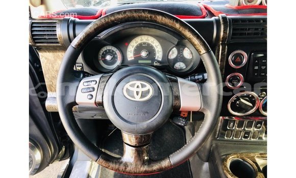 Buy Import Toyota FJ Cruiser Black Car in Import - Dubai in Kampot Province Buy Import Toyota FJ Cruiser Black Car in Import - Dubai in Kampot Province