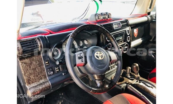 Buy Import Toyota FJ Cruiser Black Car in Import - Dubai in Kampot Province Buy Import Toyota FJ Cruiser Black Car in Import - Dubai in Kampot Province