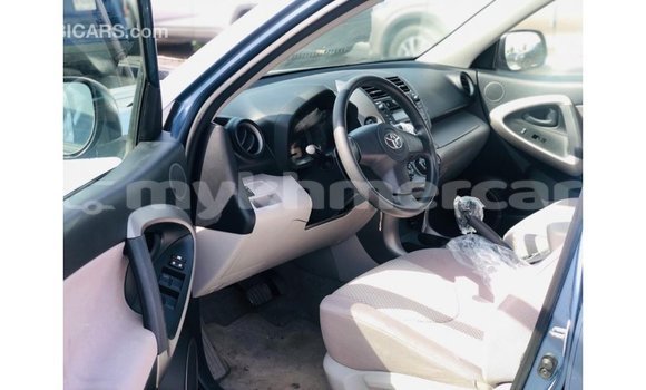 ទិញ នាំចូល Toyota HiAce Blue ឡានដឹកទំនិញ} ក្នុង Import - Dubai ក្នុង Kampot Province ទិញ នាំចូល Toyota HiAce Blue ឡានដឹកទំនិញ} ក្នុង Import - Dubai ក្នុង Kampot Province