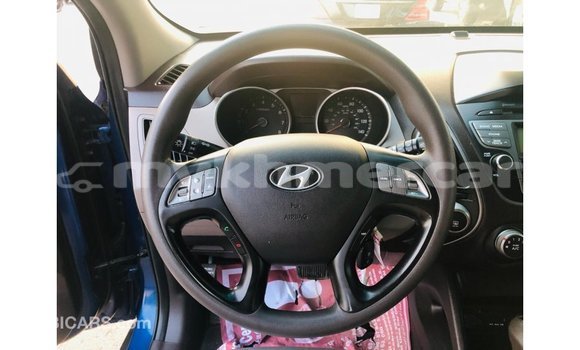Buy Import Hyundai Tucson Blue Car in Import - Dubai in Kampot Province Buy Import Hyundai Tucson Blue Car in Import - Dubai in Kampot Province